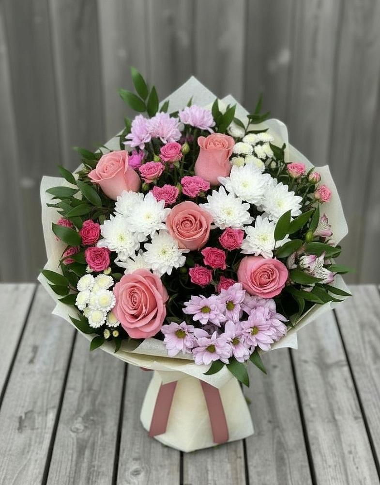 Букет цветов из: Альстромерии, Гвоздики, Розы и Хризантемы в Немчиновке