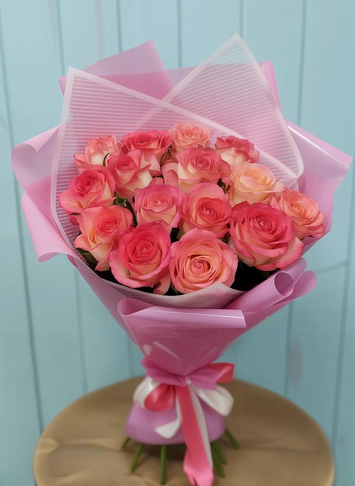 Букет 15 Розовых роз Равель в Немчиновке