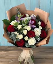 Букет цветов из:  Розы и Альстромерии в Немчиновке