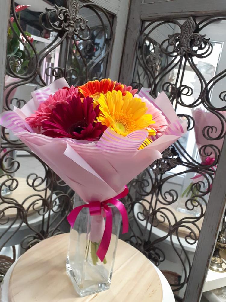 Букет цветов из: Герберы в Немчиновке