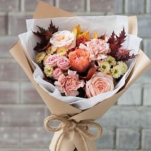 Букет цветов из:  Гвоздики, Хризантемы и Розы в Немчиновке