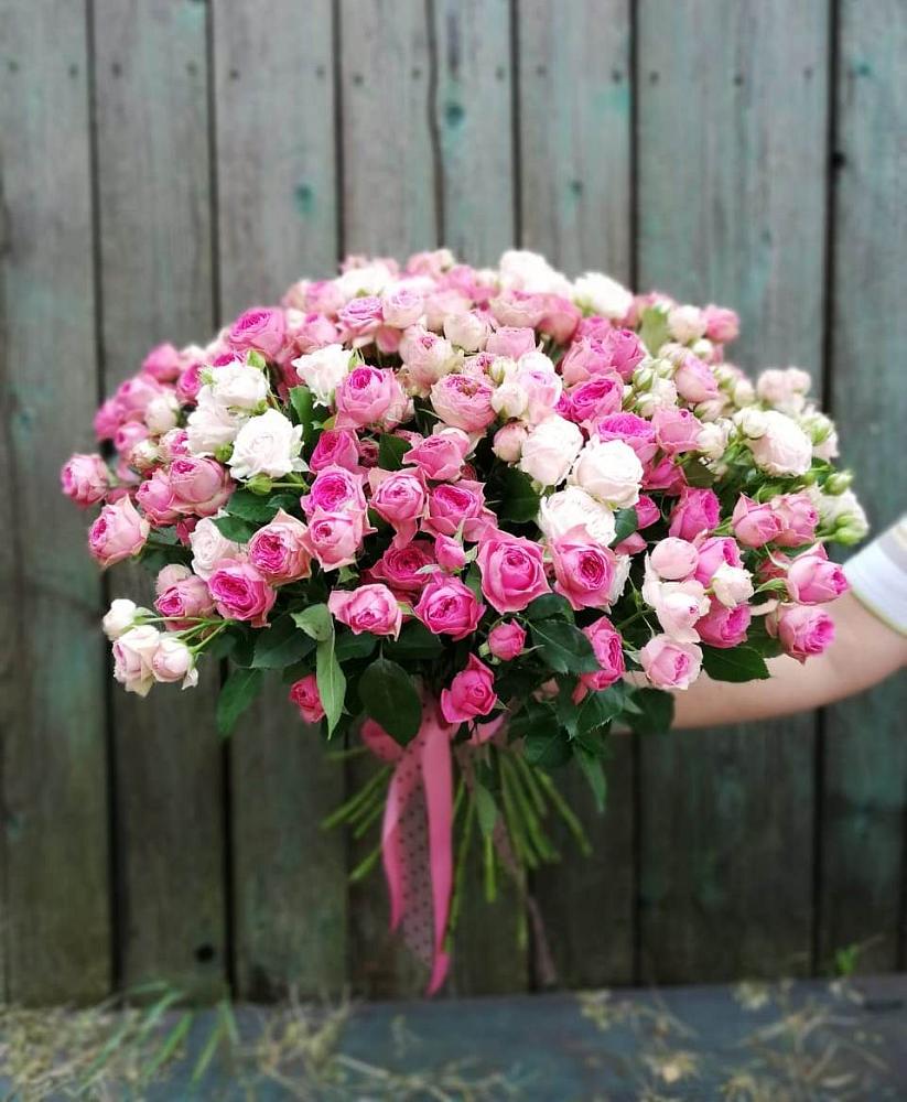 Букет Розовые кустовые розы Натали и Лав Лидия в Немчиновке