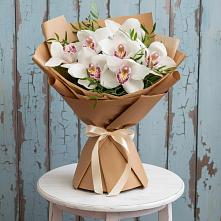 Букет цветов из:  Орхидеи и Розы #REPLACE_PRED# Немчиновке
